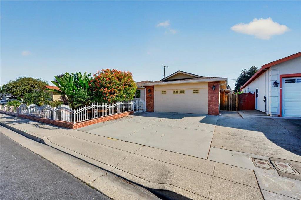 2057 El Capitan Avenue, Santa Clara, CA 95050