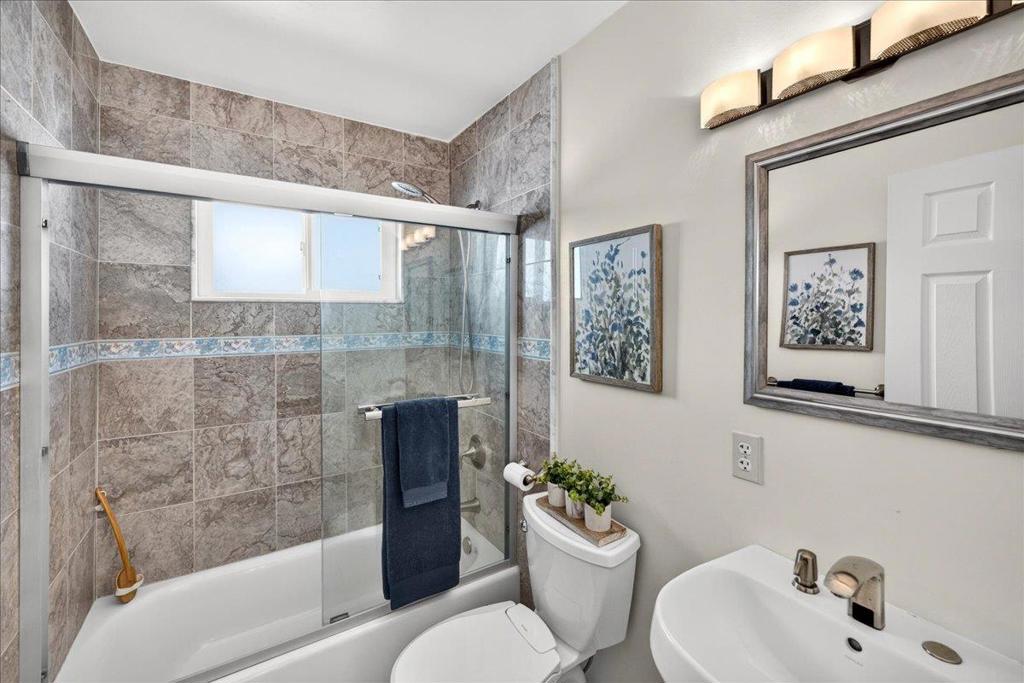 2057 El Capitan Avenue, Santa Clara, CA 95050