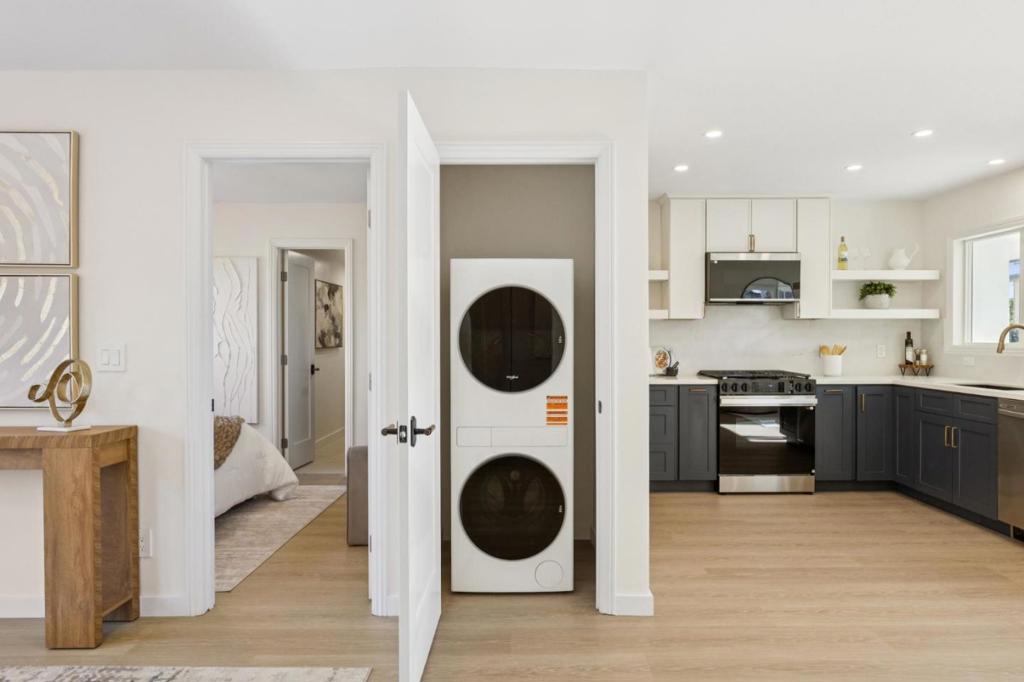 24 N Idaho Street, San Mateo, CA 94401