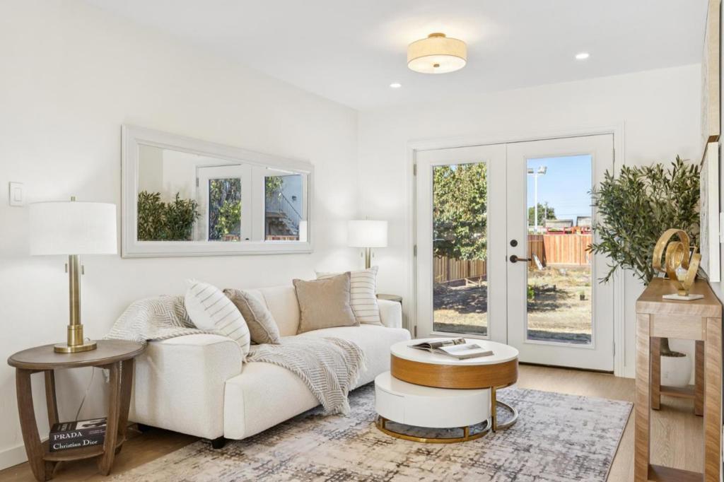 24 N Idaho Street, San Mateo, CA 94401