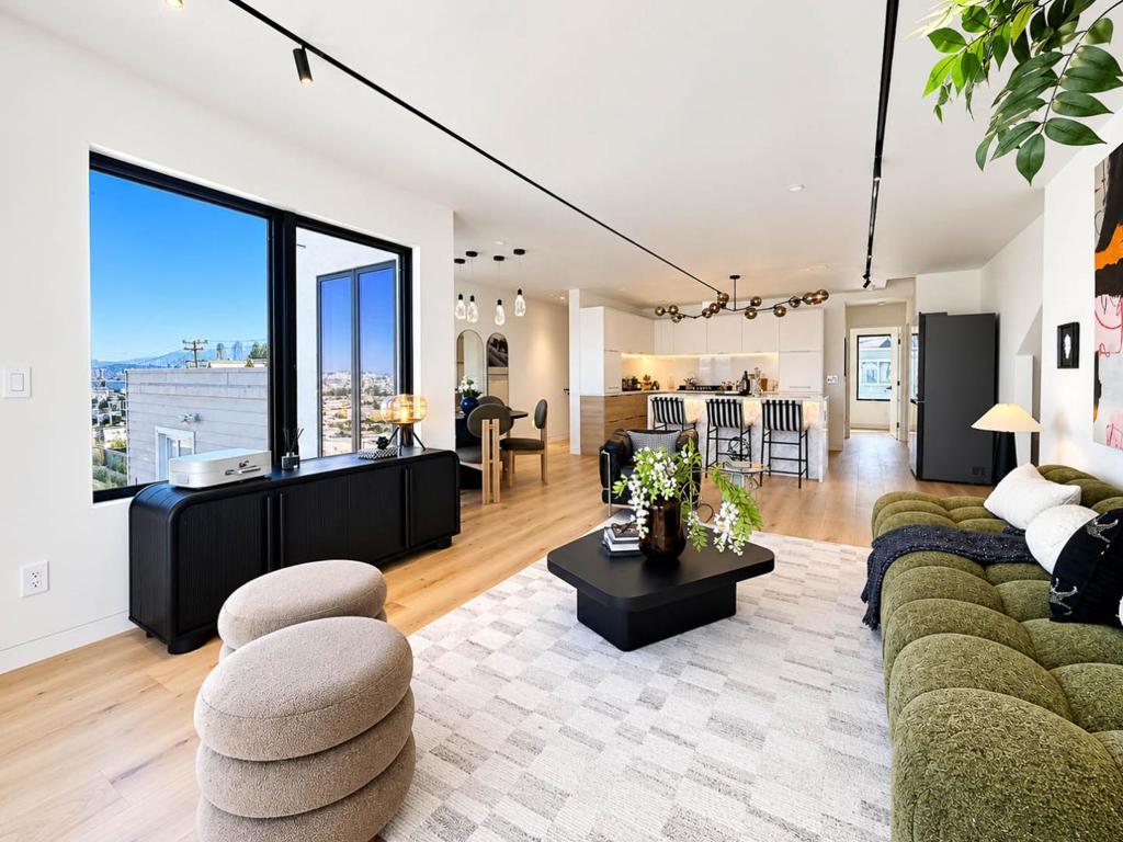 134 Athens Street, San Francisco, CA 94112