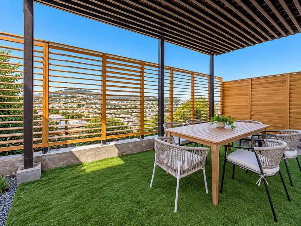 134 Athens Street, San Francisco, CA 94112