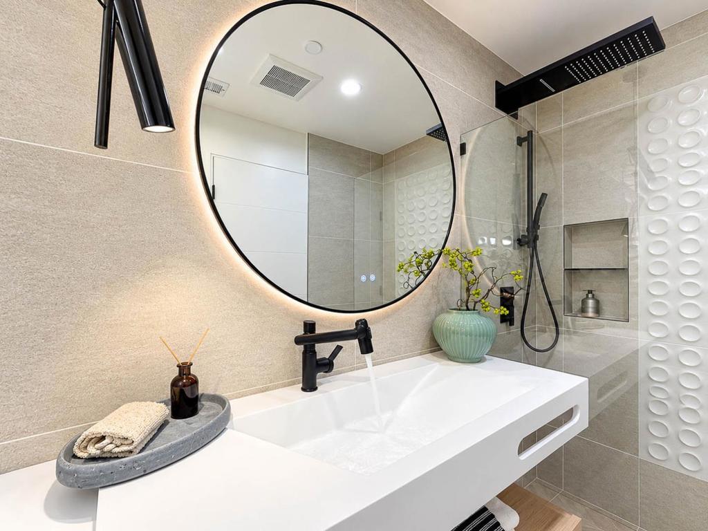 134 Athens Street, San Francisco, CA 94112
