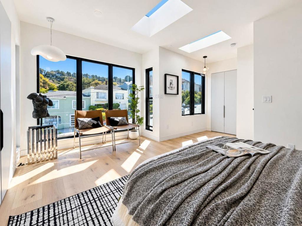 134 Athens Street, San Francisco, CA 94112