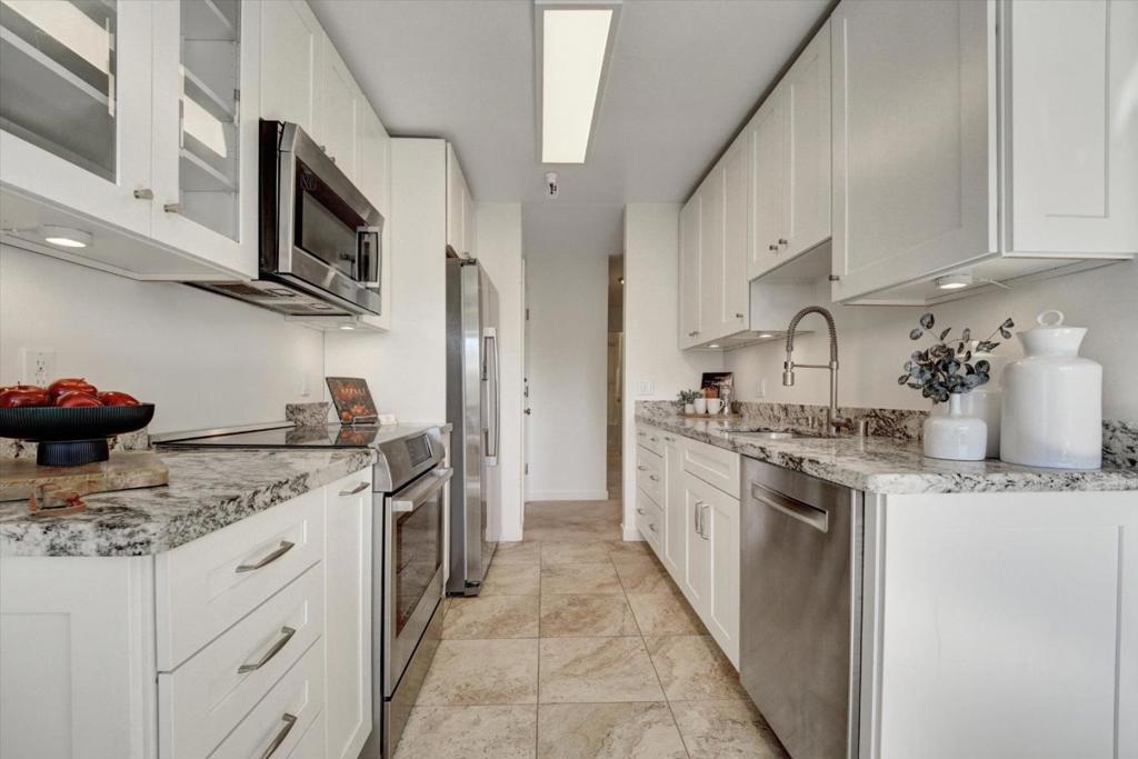 400 Ortega Avenue, #306B, Mountain View, CA 94040