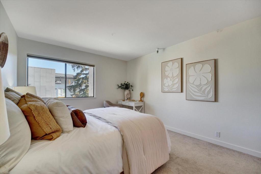 400 Ortega Avenue, #306B, Mountain View, CA 94040