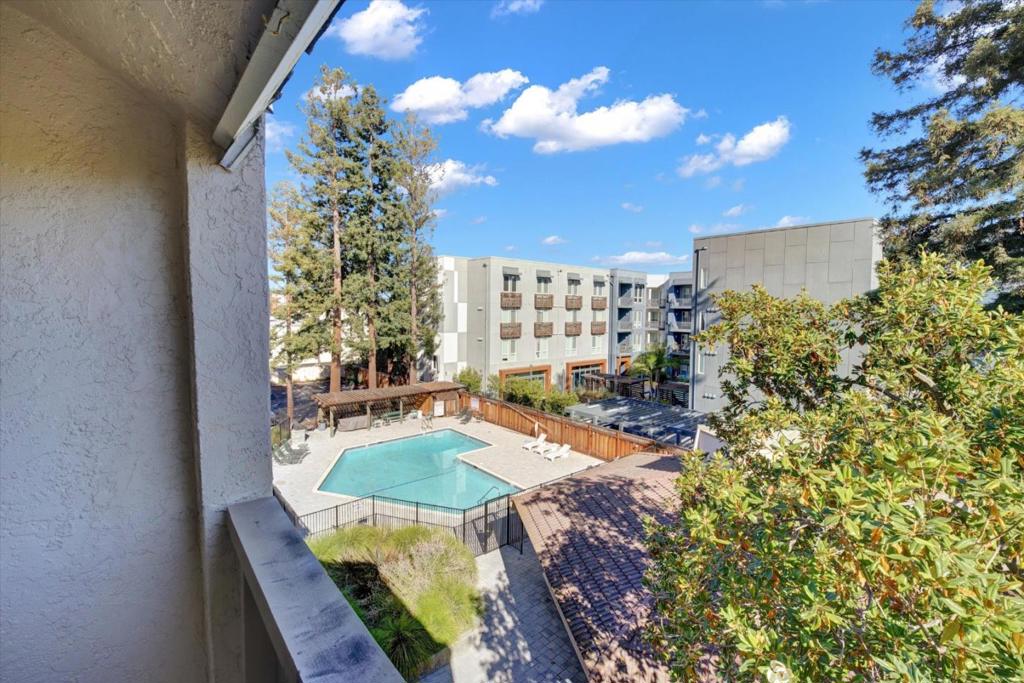400 Ortega Avenue, #306B, Mountain View, CA 94040