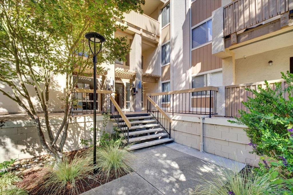 400 Ortega Avenue, #306B, Mountain View, CA 94040 400 Ortega Avenue, #306B, Mountain View, CA 94040