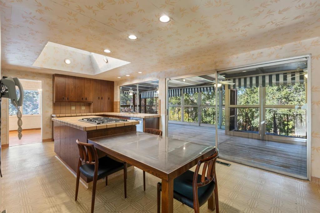 13158 Stewart Court, Saratoga, CA 95070