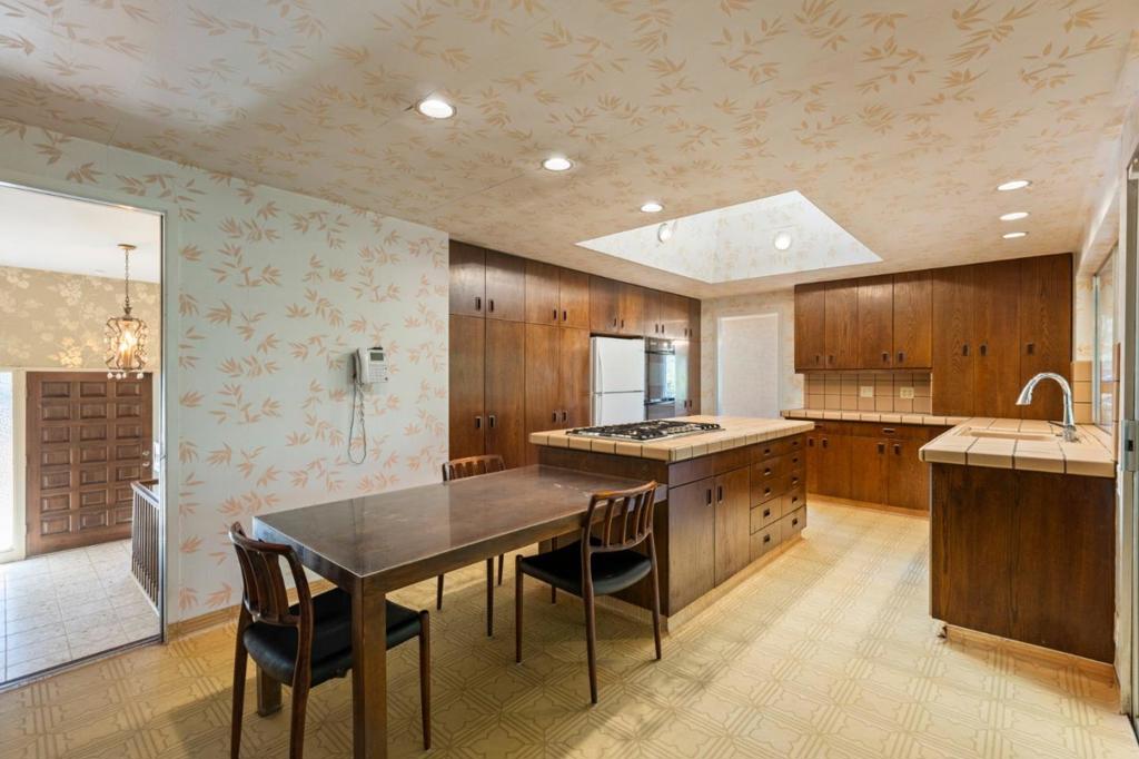13158 Stewart Court, Saratoga, CA 95070
