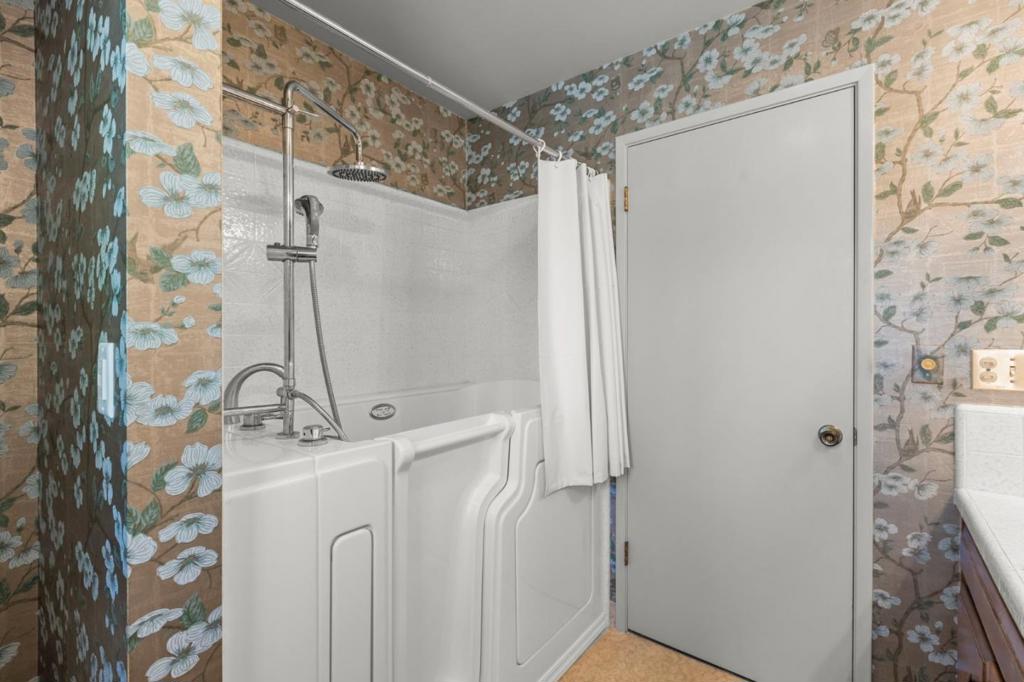 13158 Stewart Court, Saratoga, CA 95070