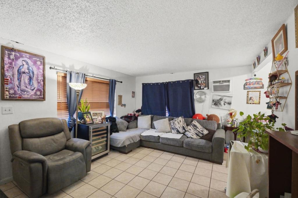 212 Pamela Avenue, San Jose, CA 95116