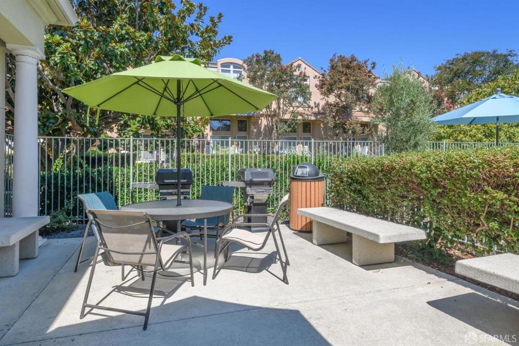 168 Campbell Drive, Mountain View, CA 94043 168 Campbell Drive, Mountain View, CA 94043