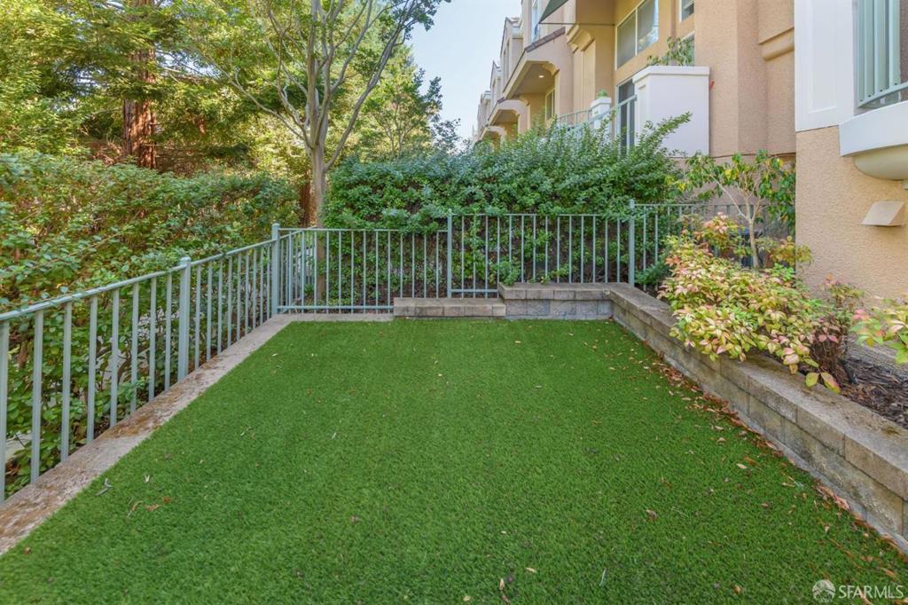 168 Campbell Drive, Mountain View, CA 94043 168 Campbell Drive, Mountain View, CA 94043