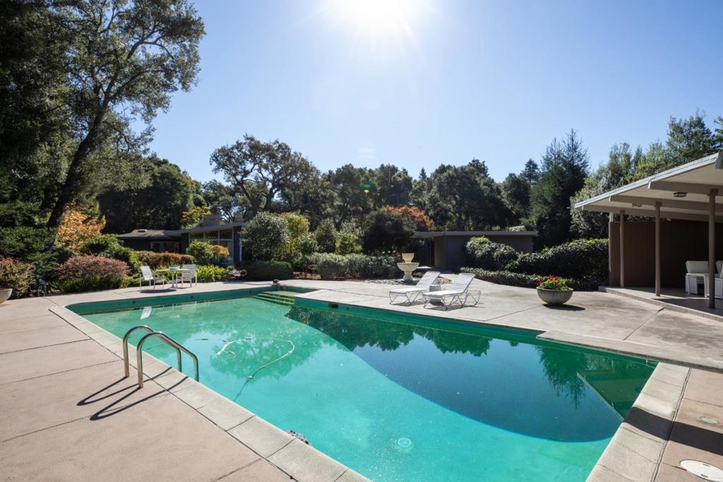 27 Catalpa Drive, Atherton, CA 94027