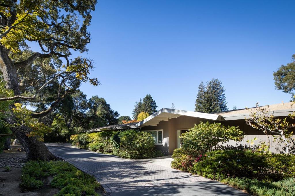27 Catalpa Drive, Atherton, CA 94027