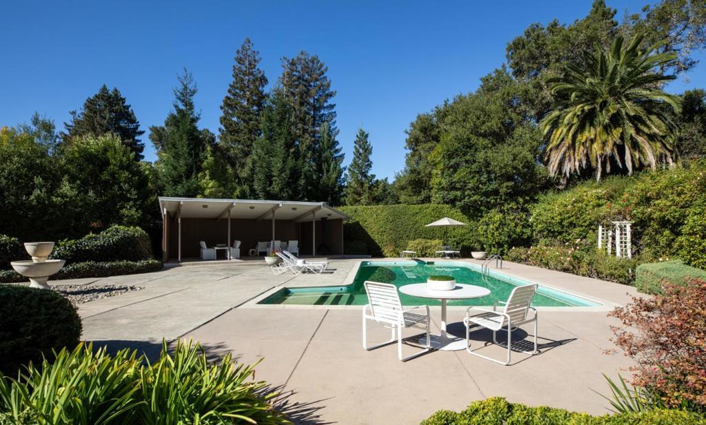 27 Catalpa Drive, Atherton, CA 94027