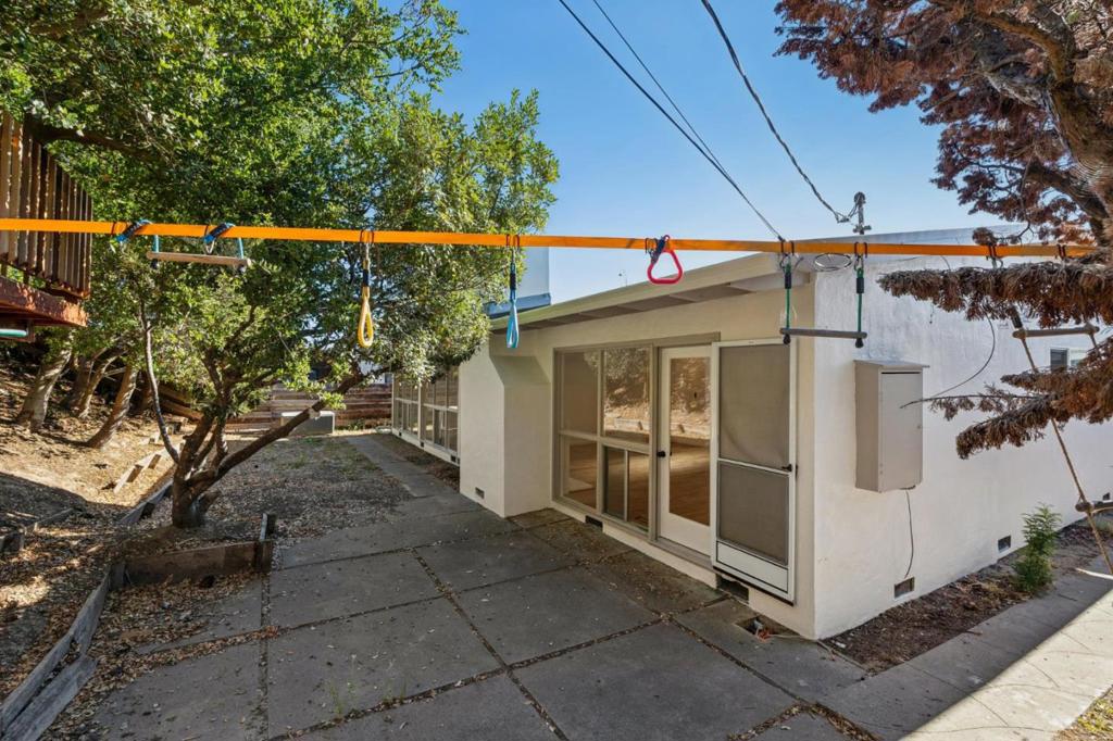 830 Robin Lane, Millbrae, CA 94030