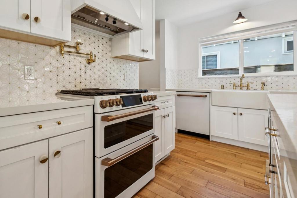 830 Robin Lane, Millbrae, CA 94030