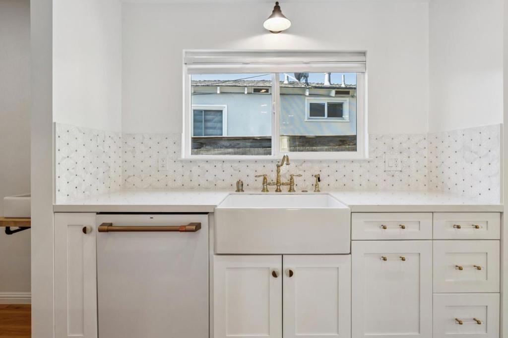 830 Robin Lane, Millbrae, CA 94030