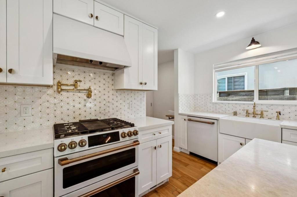 830 Robin Lane, Millbrae, CA 94030