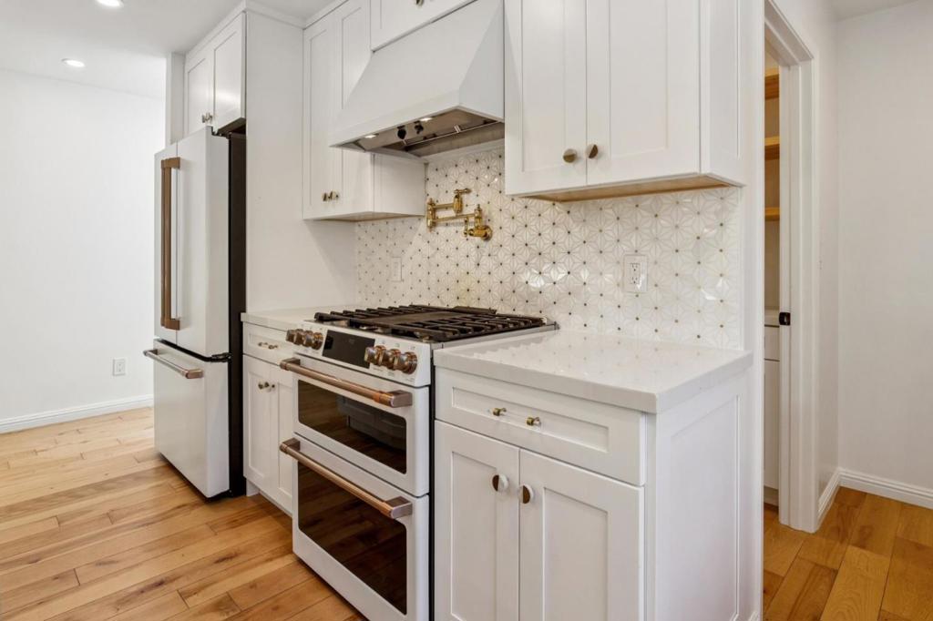 830 Robin Lane, Millbrae, CA 94030