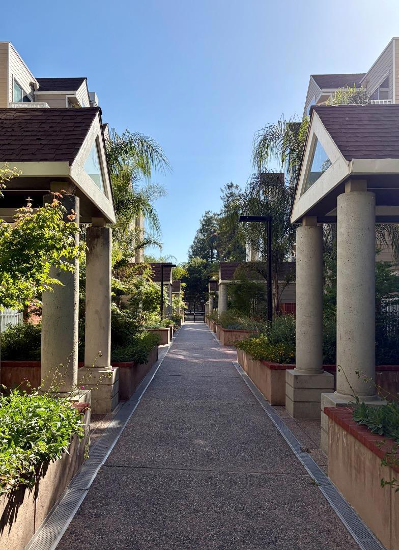 415 N 2nd Street, #239, San Jose, CA 95112
