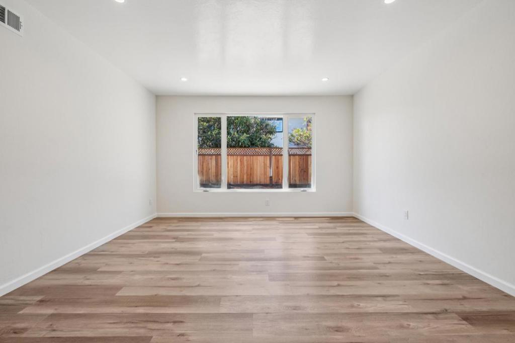 700 Gull Avenue, Foster City, CA 94404
