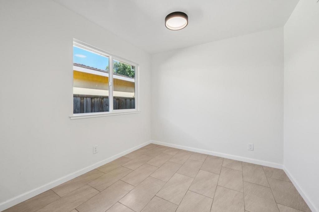 700 Gull Avenue, Foster City, CA 94404