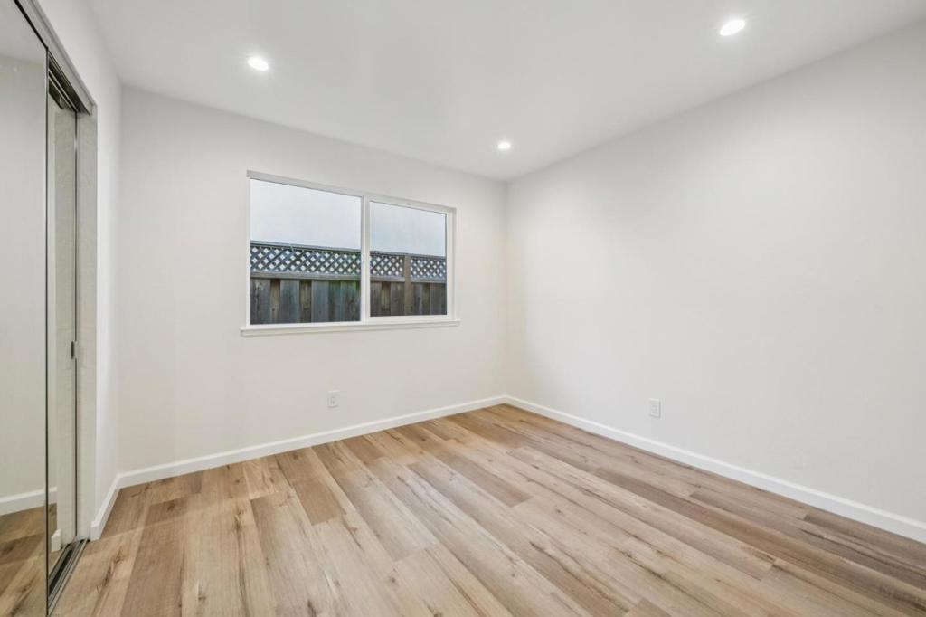 700 Gull Avenue, Foster City, CA 94404