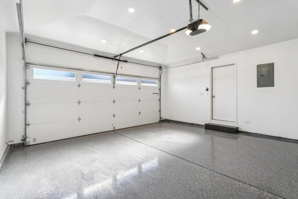 700 Gull Avenue, Foster City, CA 94404