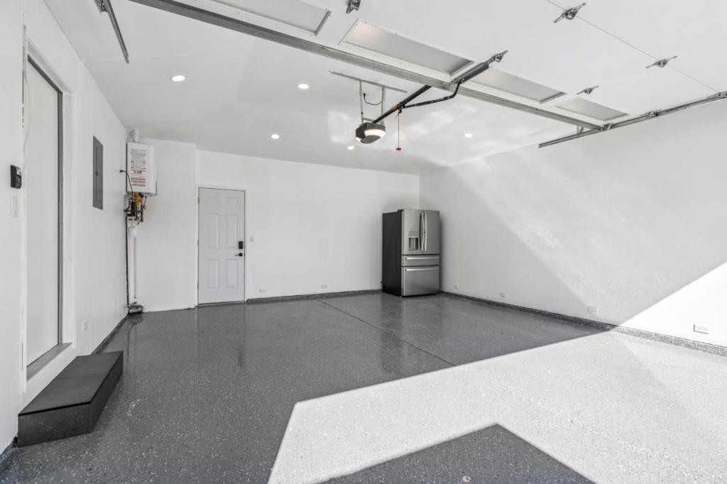 700 Gull Avenue, Foster City, CA 94404