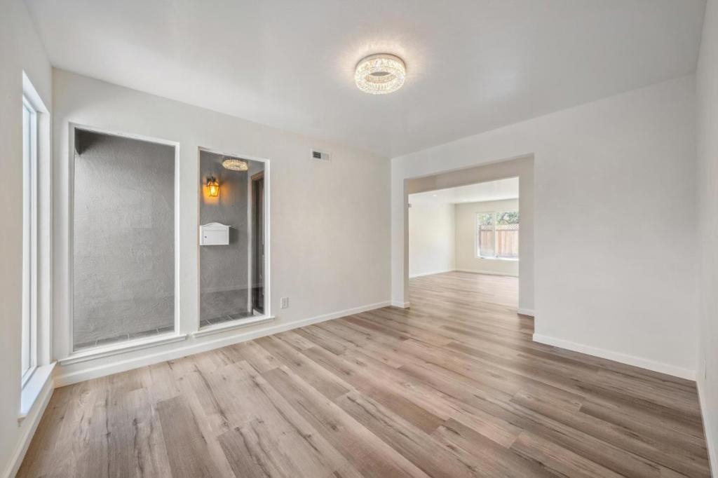 700 Gull Avenue, Foster City, CA 94404