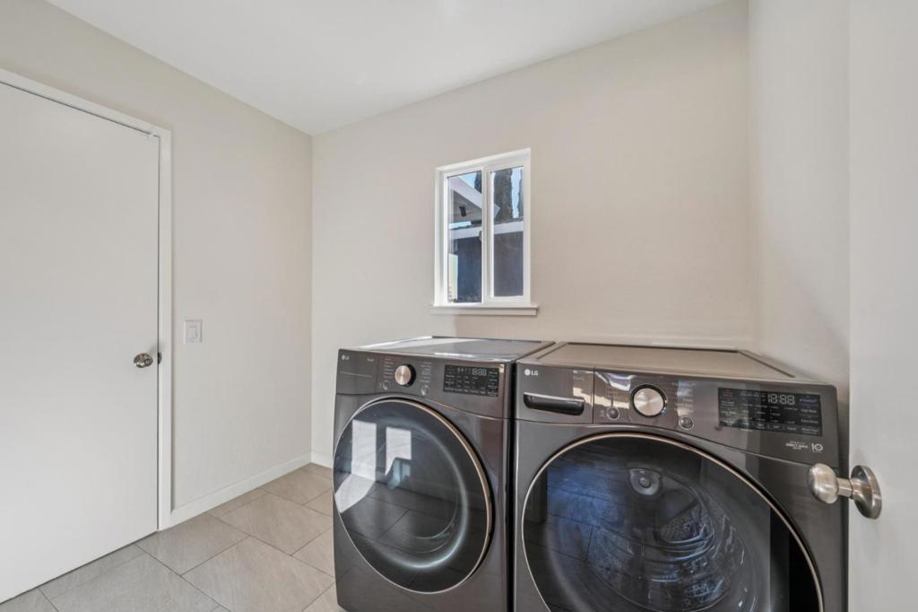 700 Gull Avenue, Foster City, CA 94404