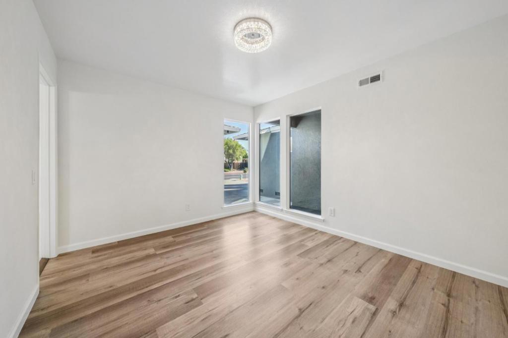 700 Gull Avenue, Foster City, CA 94404