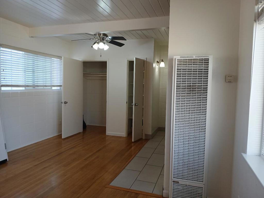1575 Laurel Street, #C, San Carlos, CA 94070