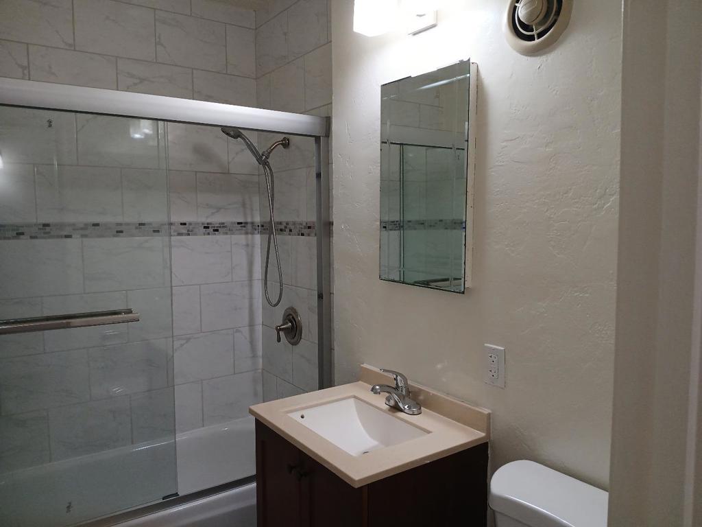 1575 Laurel Street, #C, San Carlos, CA 94070