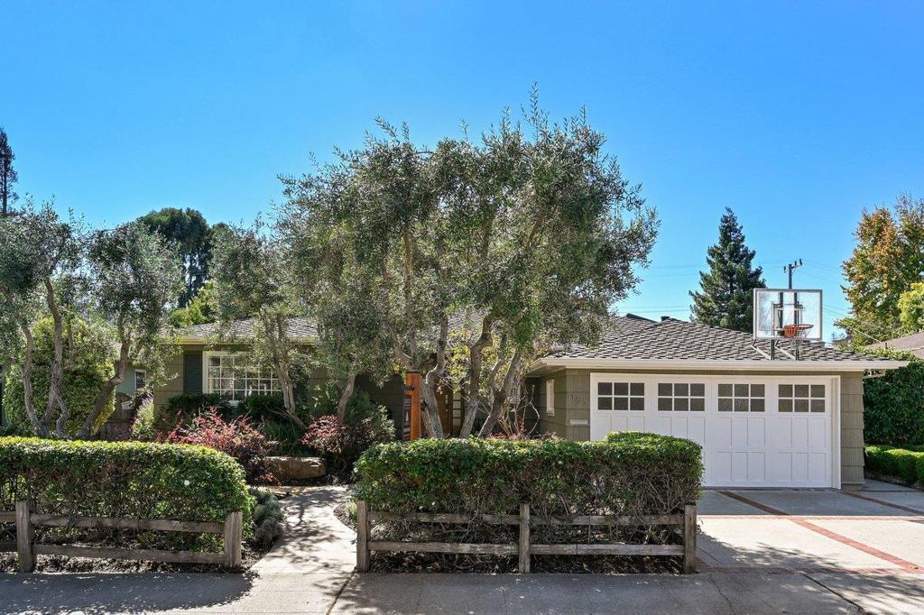 151 Louise Lane, San Mateo, CA 94403