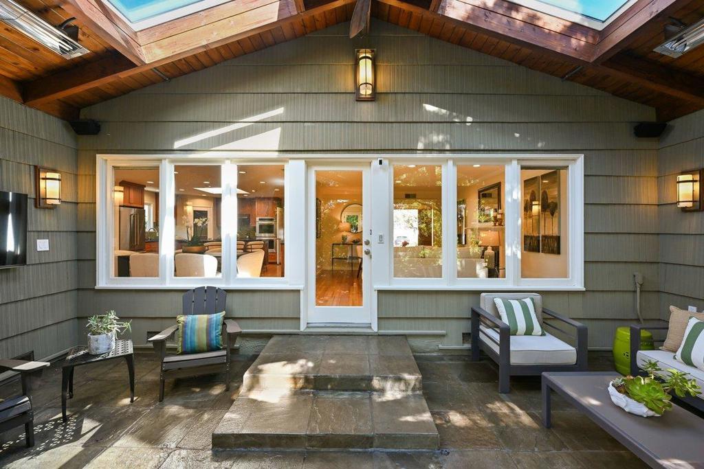 151 Louise Lane, San Mateo, CA 94403