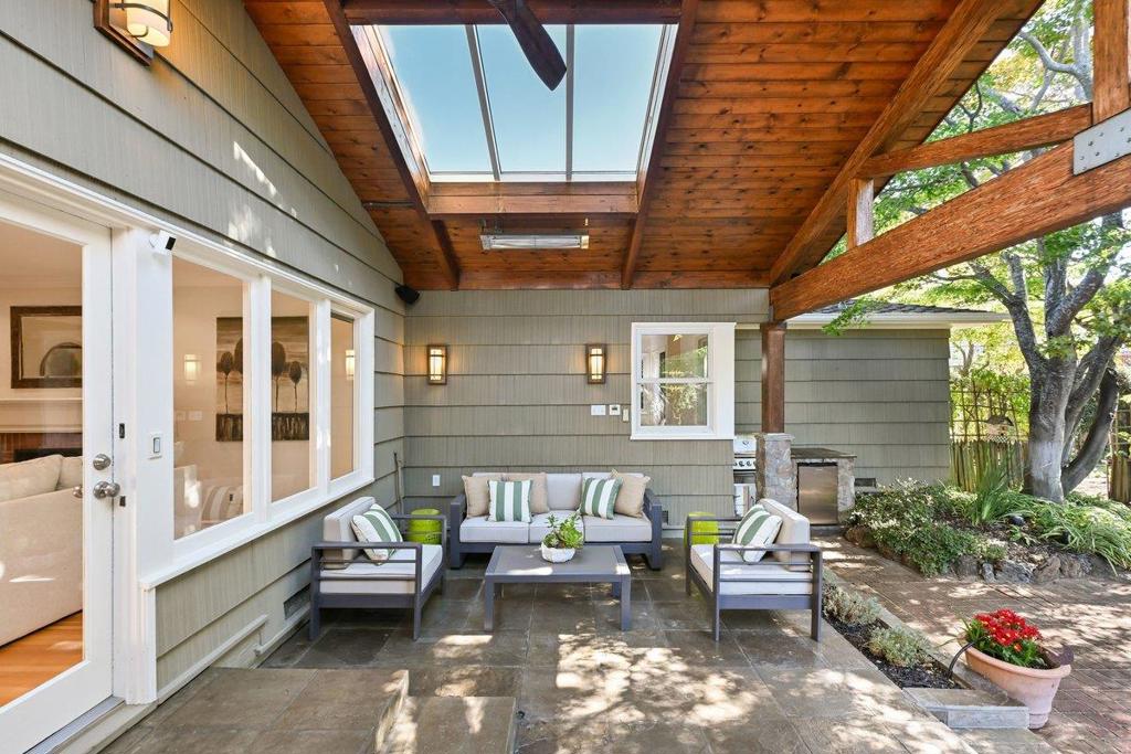 151 Louise Lane, San Mateo, CA 94403
