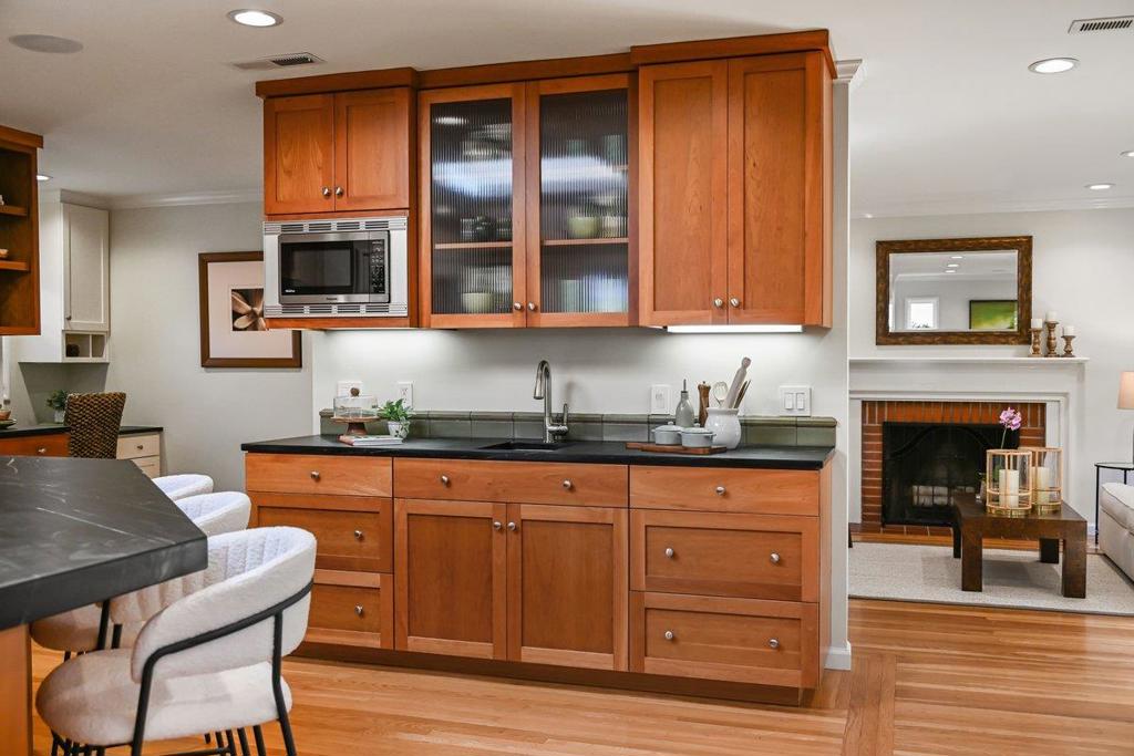 151 Louise Lane, San Mateo, CA 94403