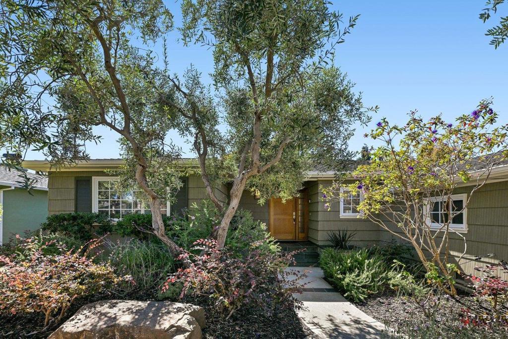 151 Louise Lane, San Mateo, CA 94403