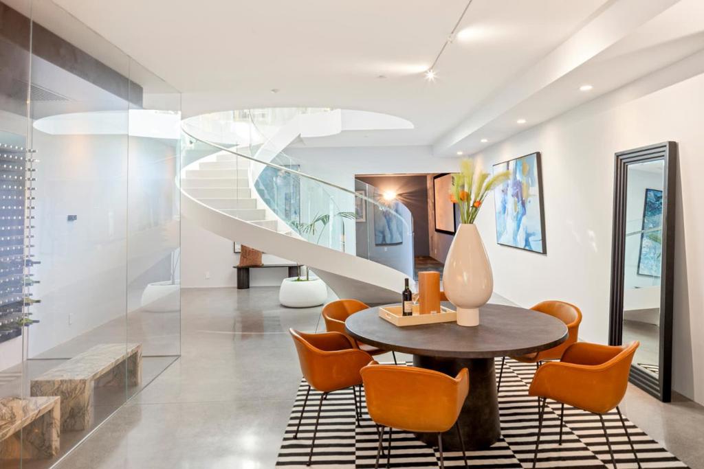 276 Atherton Avenue, Atherton, CA 94027