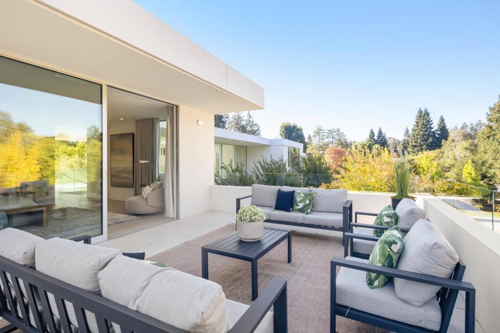 276 Atherton Avenue, Atherton, CA 94027