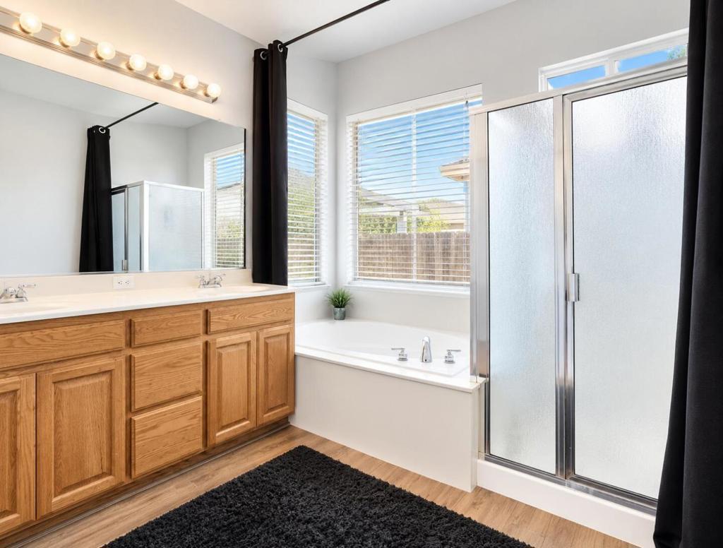 5239 Sire Court, Riverbank, CA 95367