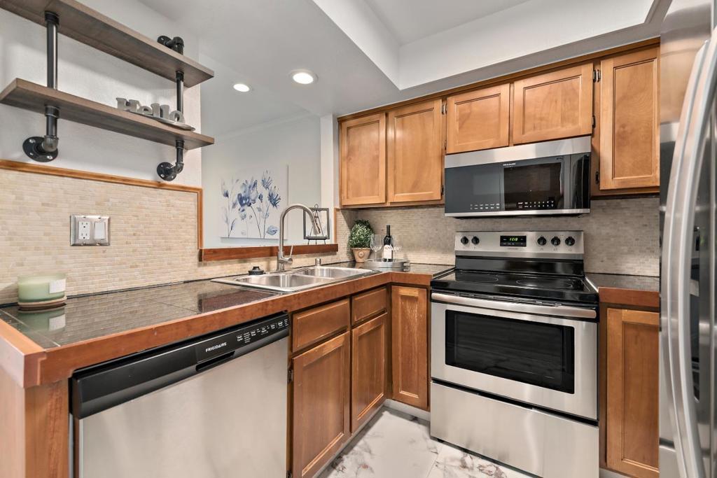 2209 Summereve Court, San Jose, CA 95122