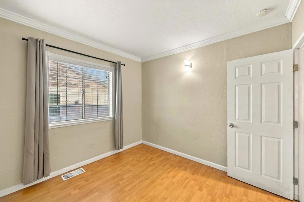 1080 S 8th Street, San Jose, CA 95112