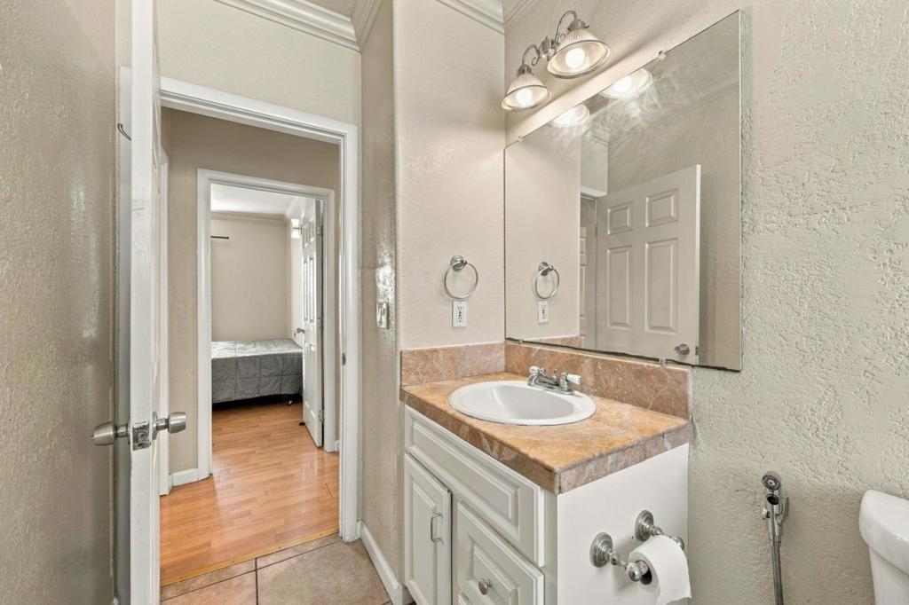 1080 S 8th Street, San Jose, CA 95112
