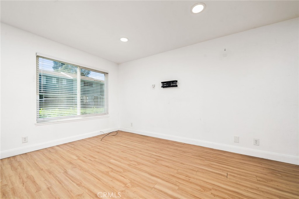 19875 Kingswood, Huntington Beach, CA 92646