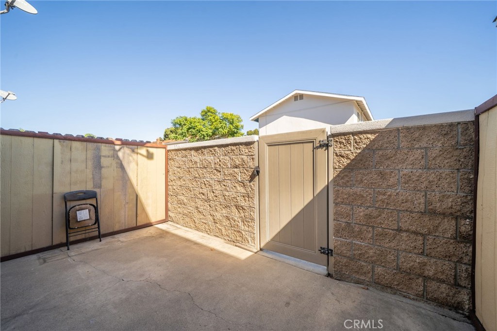 19875 Kingswood, Huntington Beach, CA 92646